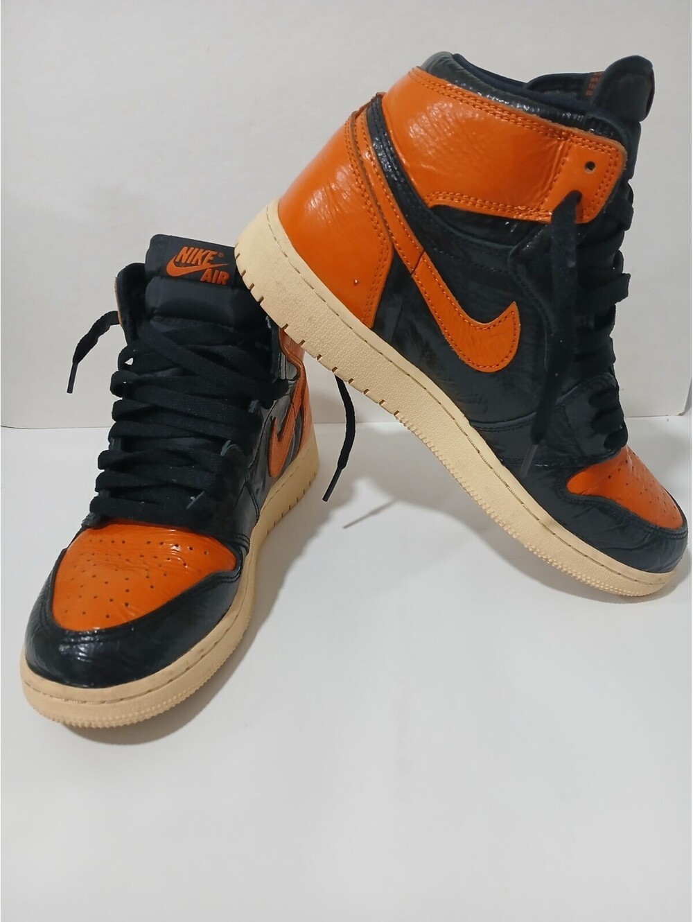 Jordan Air Jordan 1 Shattered Back Orange boy 5.5Y sneakers shoes